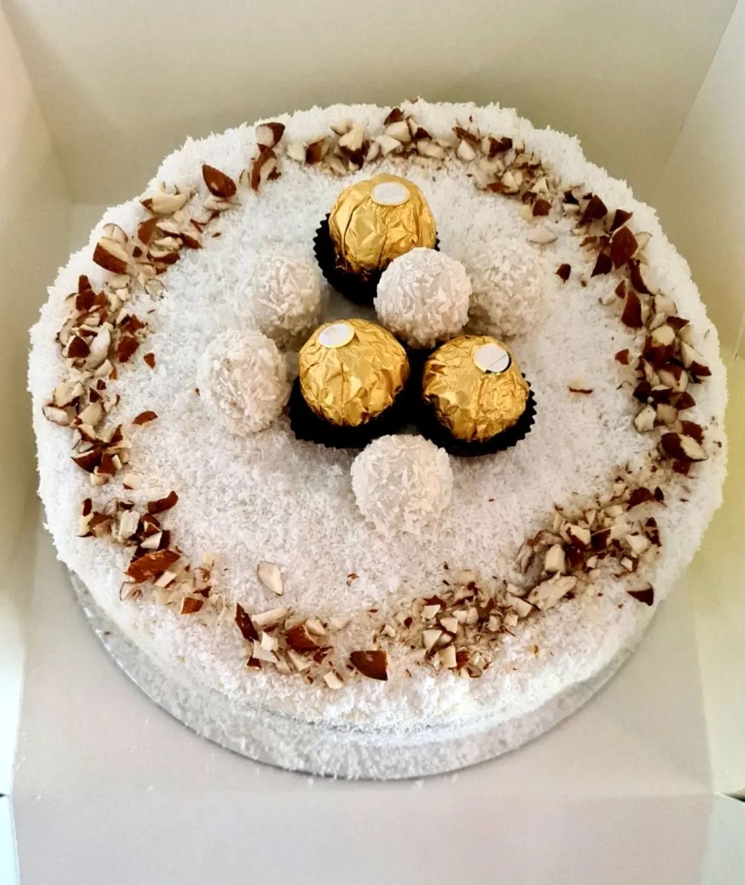Raffaello Cake