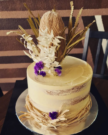 Naked Style Cake